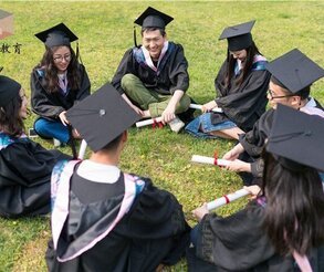 深圳光明低學(xué)歷升本科要讀幾年,選擇哪個機(jī)構(gòu)服務(wù)好