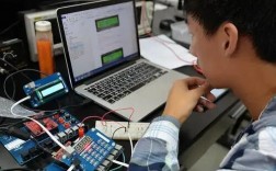 學(xué)計算機的畢業(yè)后可以找什么工作